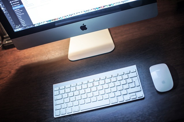Apple připravuje novou verzi Magic Mouse a bezdrátové klávesnice